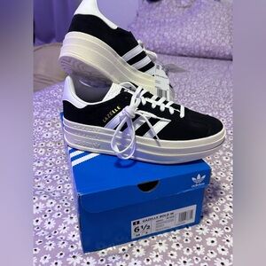 Adidas Gazelle Bold Women’s size 6.5